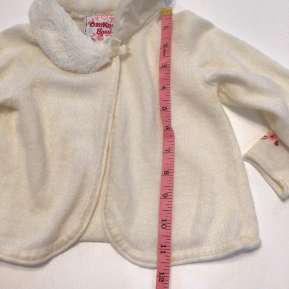 OshGosh B’gosh Girl’s Cream Colored Sweater with Faux Fur Size 24 months - Picture 8 of 9